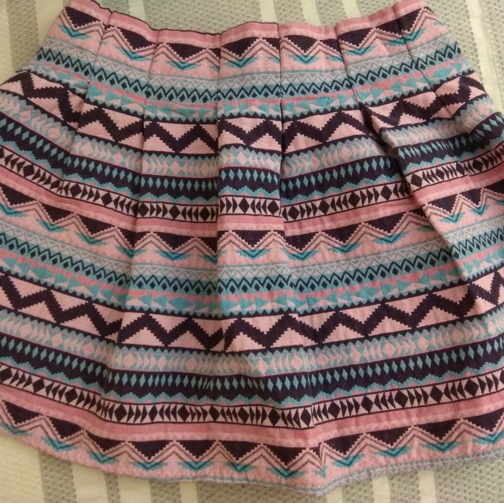 Aztec print mini skirt